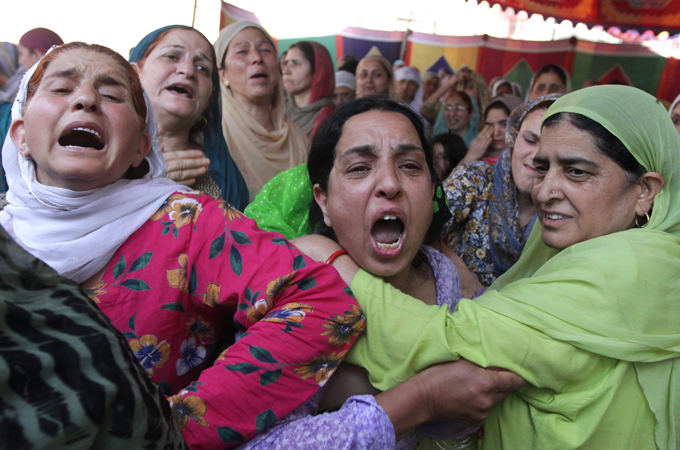 Kashmiri women