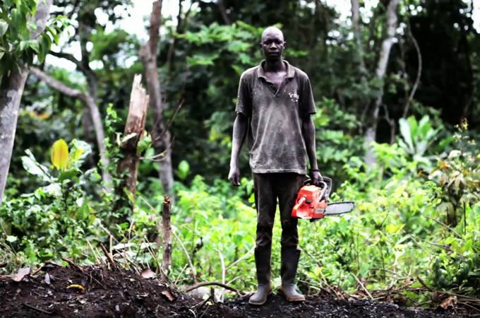Al Jazeera Frames : Ugganda logger