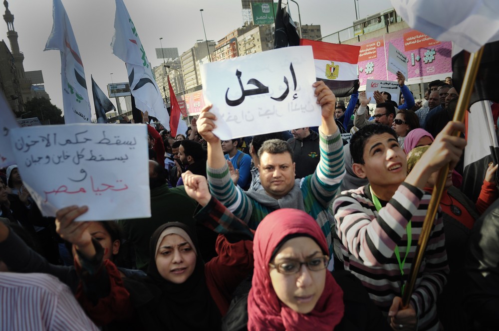 Clashes as Egyptians mark uprising