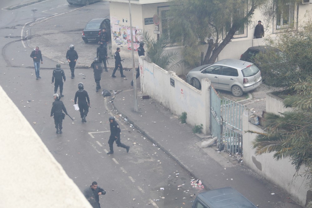 In Pictures: Anger after Belaid Assassination