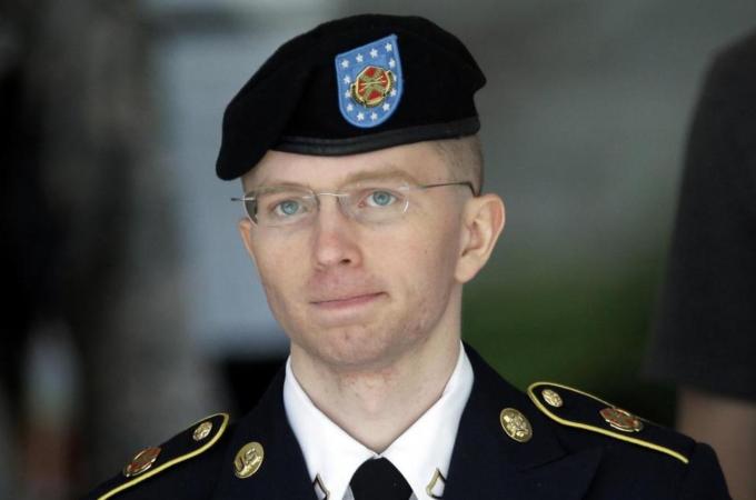 "The punishments meted out for "national security" violations in the US suggest that the judgment exercised by the state and in administering such sentences is not correlated with actual harm, but with, perhaps, the embarrassment caused," writes Jillian York [AP]
