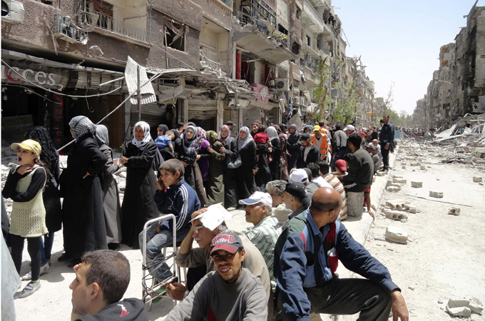 Many borders in Syria are controlled by rebels and closed for crossing [Reuters]