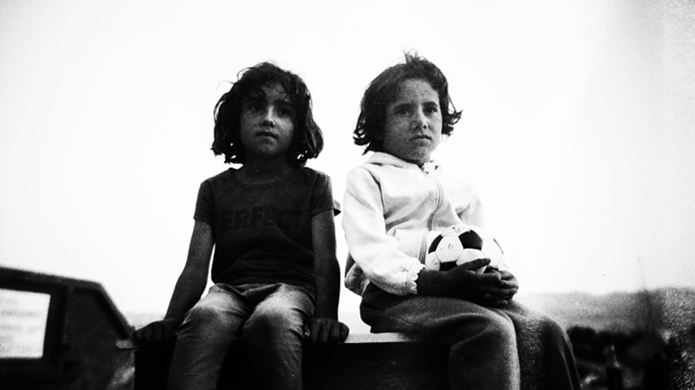 Magazine Image - Please do not use - Outside Image - Refugees.