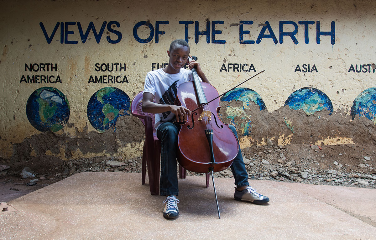 Mozart in the Korogocho slum/ Please Do Not Use