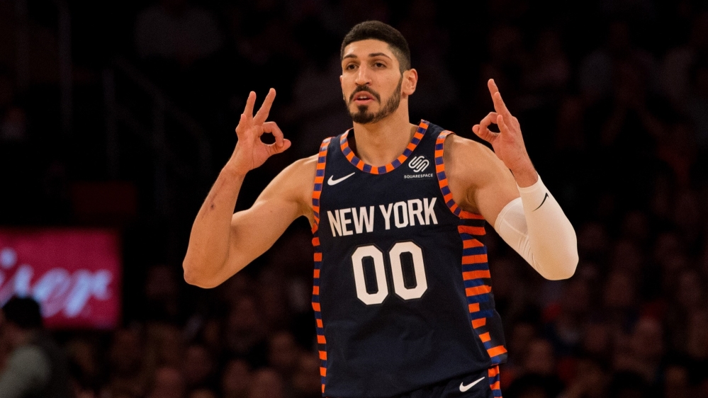 Milwaukee Bucks v New York Knicks