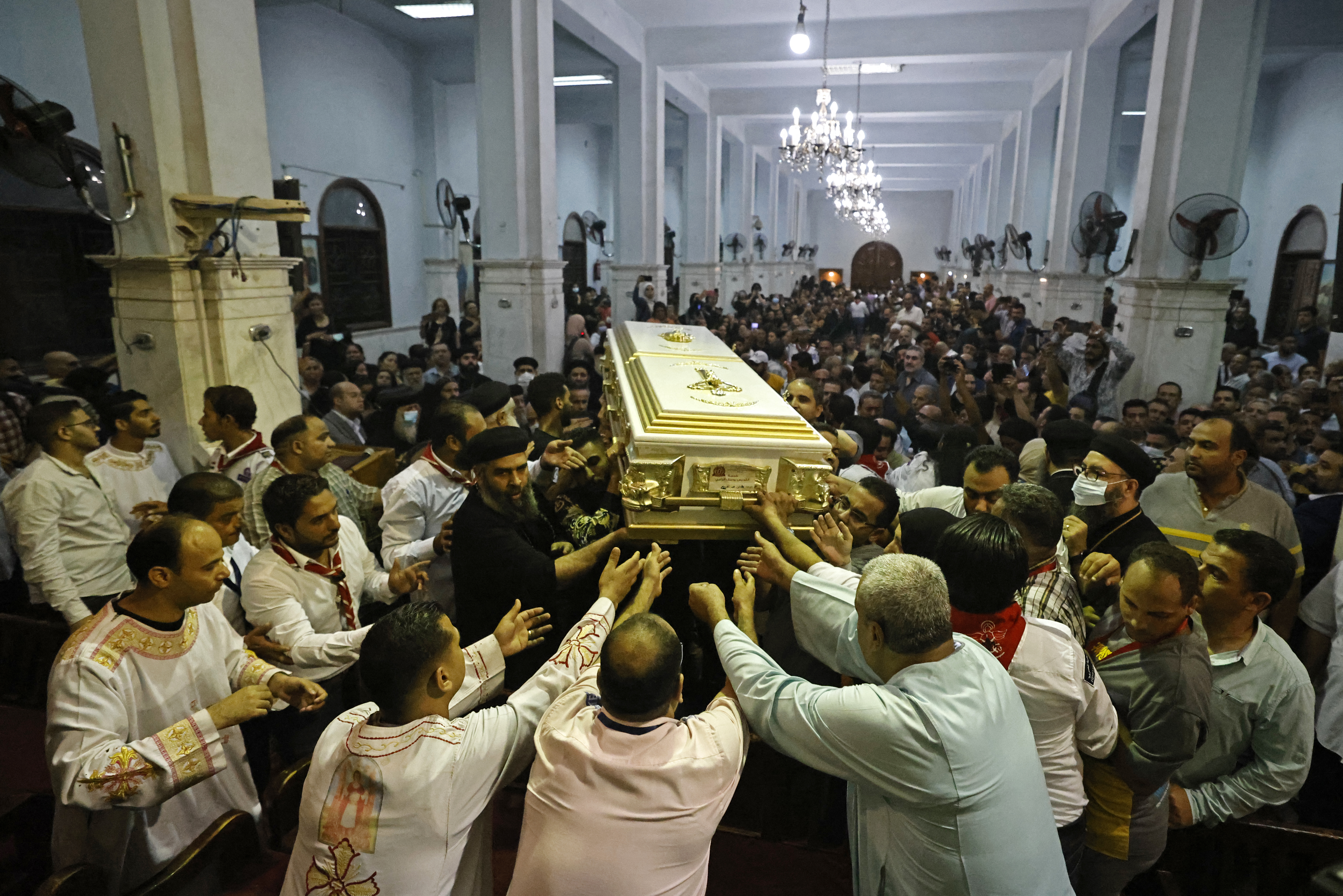 Egyptian mourners