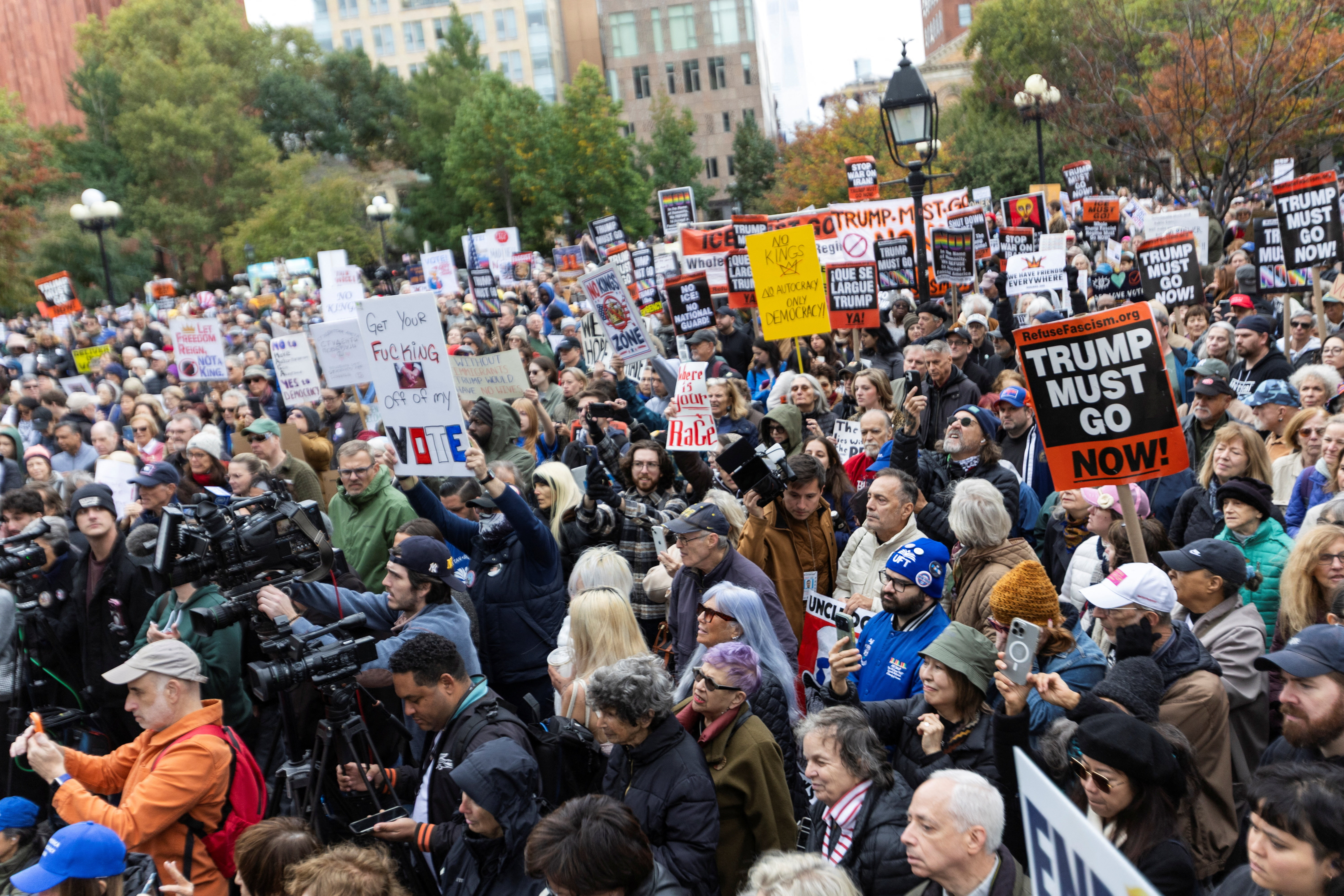 Demonstrators gather during a "No Kings: Vote Early" protest as part of a coordinated nationwide day of action aimed at encouraging early voting in the upcoming midterm elections in Manhattan in New York City, US, October 17, 2026. REUTERS/Eduardo Munoz